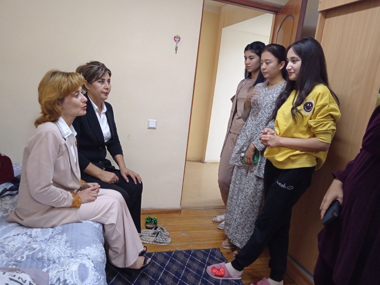 Talabalar turar joyiga tashrif