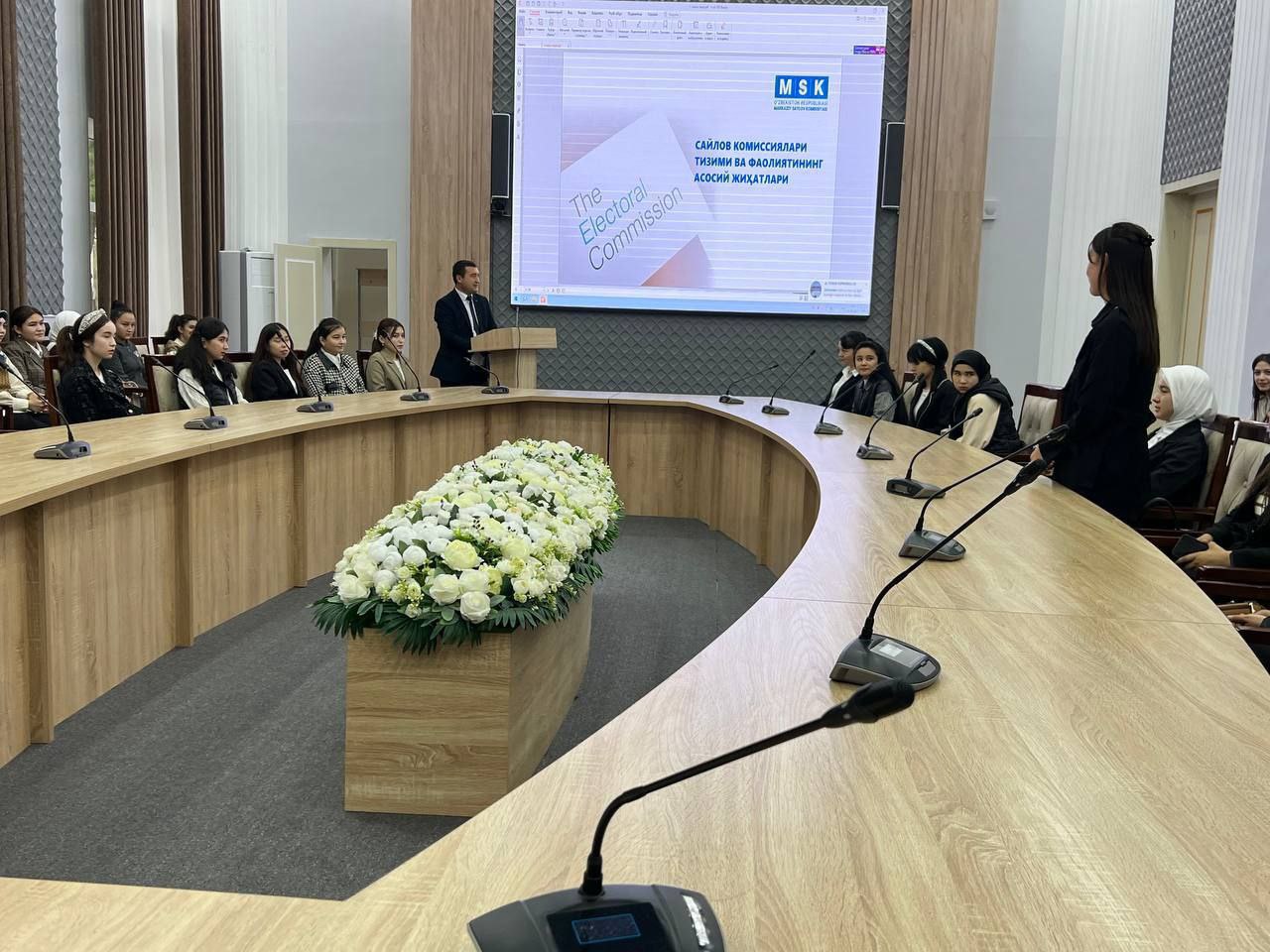 Ijtimoiy Fanlar Fakultetida 'Yangi Saylov Tizimining Xususiyatlari' Mavzusida Seminar-Treyning
