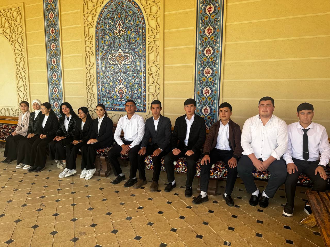 NamDPI Talabalari '11-Ahmad' Majmuasiga Vatanparvarlik Ruhi Ostida Tashrif Buyurishdi