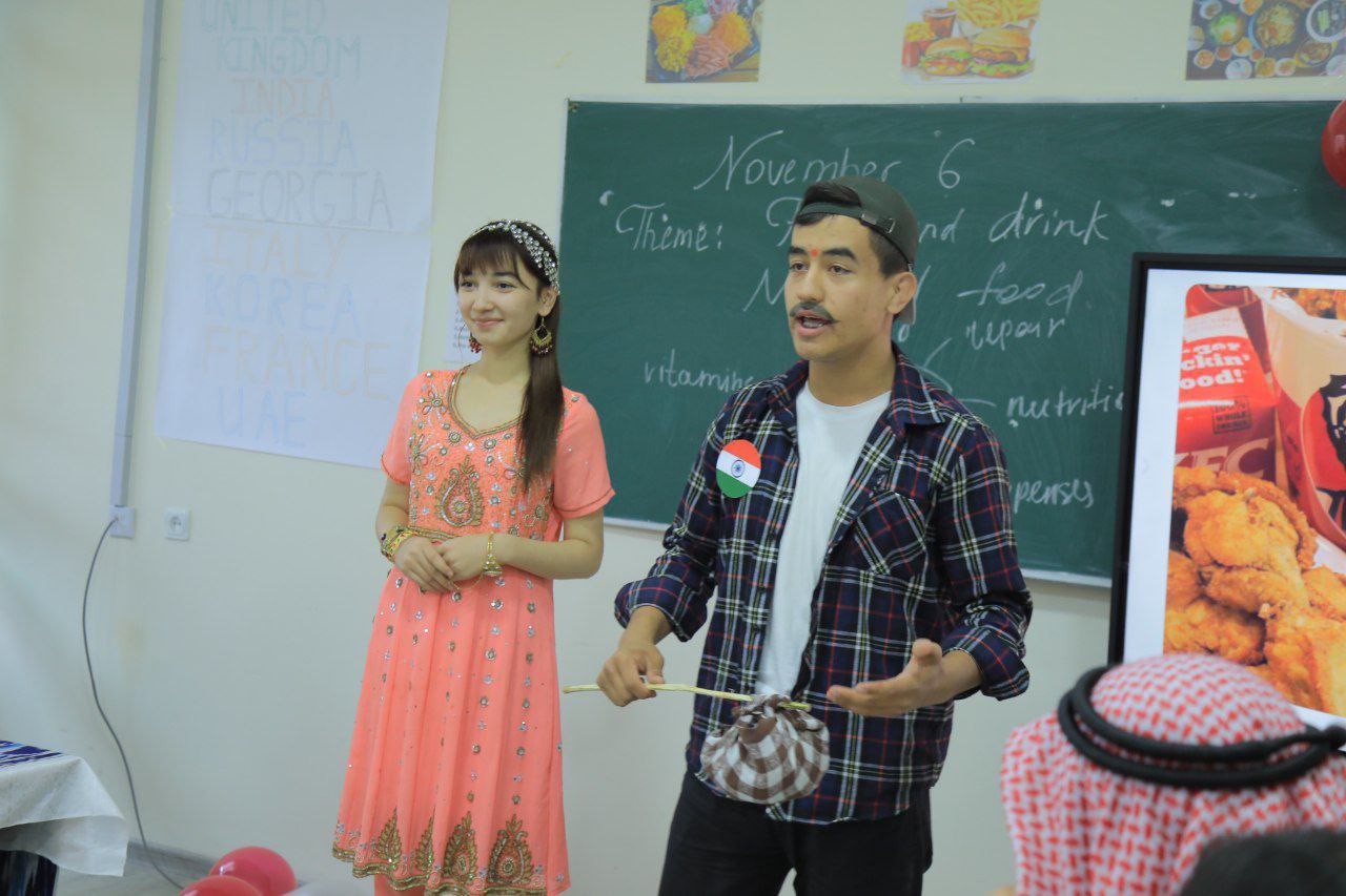 "World dishes" mavzusida ochiq dars mashg'uloti tashkil etildi.