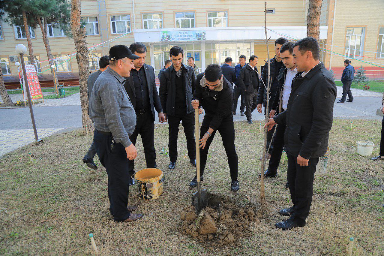 "Yashil makon" loyihasi doirasida institut prorektorlari, professor-oʻqituvchilari, xodimlar hamda talaba-yoshlar faol ishtirok etishdi.