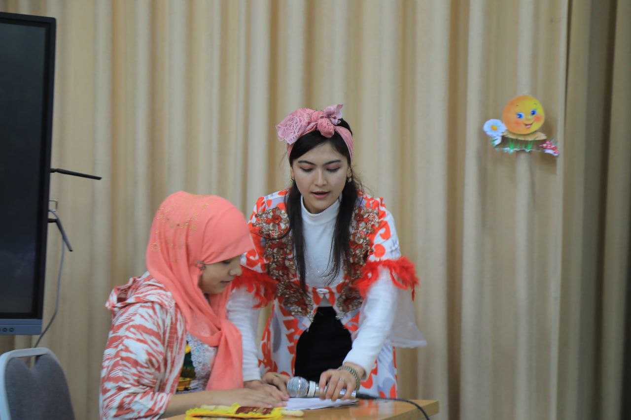 17-noyabr — "Xalqaro talabalar kuni" munosabati bilan tadbir tashkil etildi.