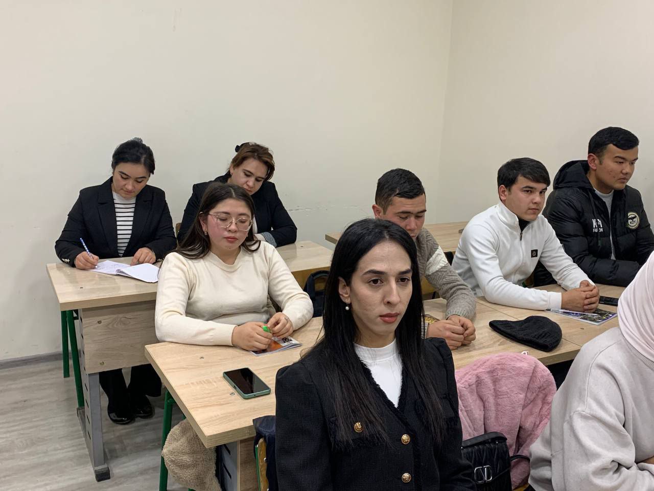 "Namangan viloyati shahar va qishloqlari toponimikasi" mavzusida ochiq seminar mashg'uloti tashkil etildi.
