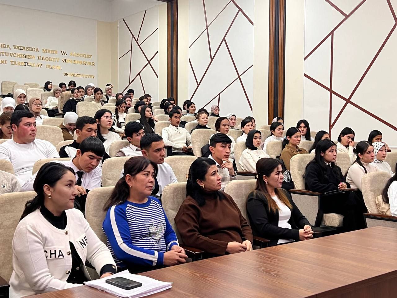 IT sohasi vakillari bilan uchrashuv tashkil etildi