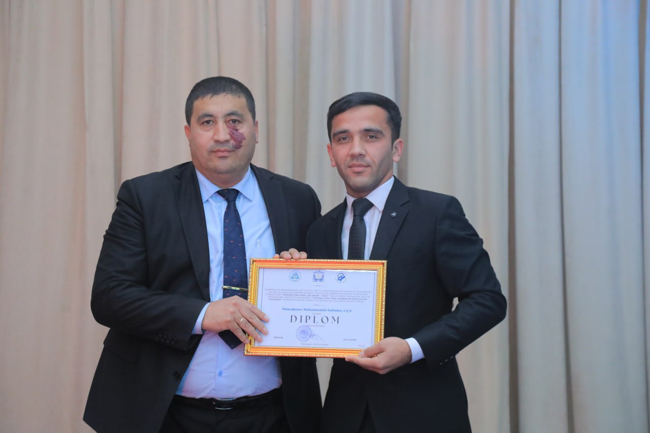 "Yangi yil sarguzashtlari" bayram tadbiri doirasida bir qator tanlov g'oliblari va iqtidorli talabalar taqdirlandilar.
