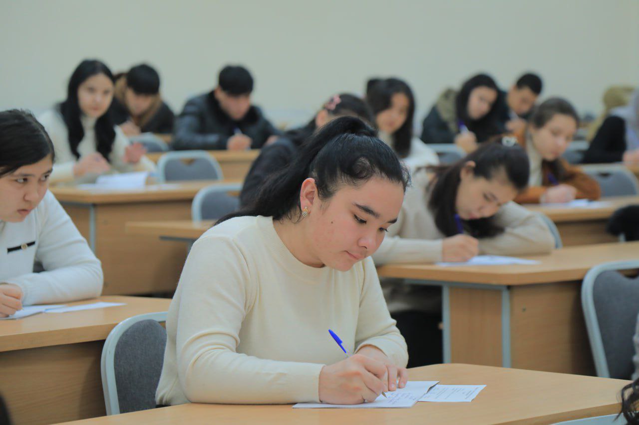 NamDPIda yakuniy nazorat imtihonlari davom etmoqda