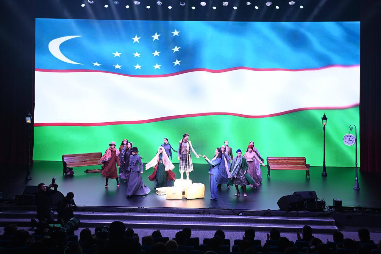 “Rahbar ayollar maktabi”