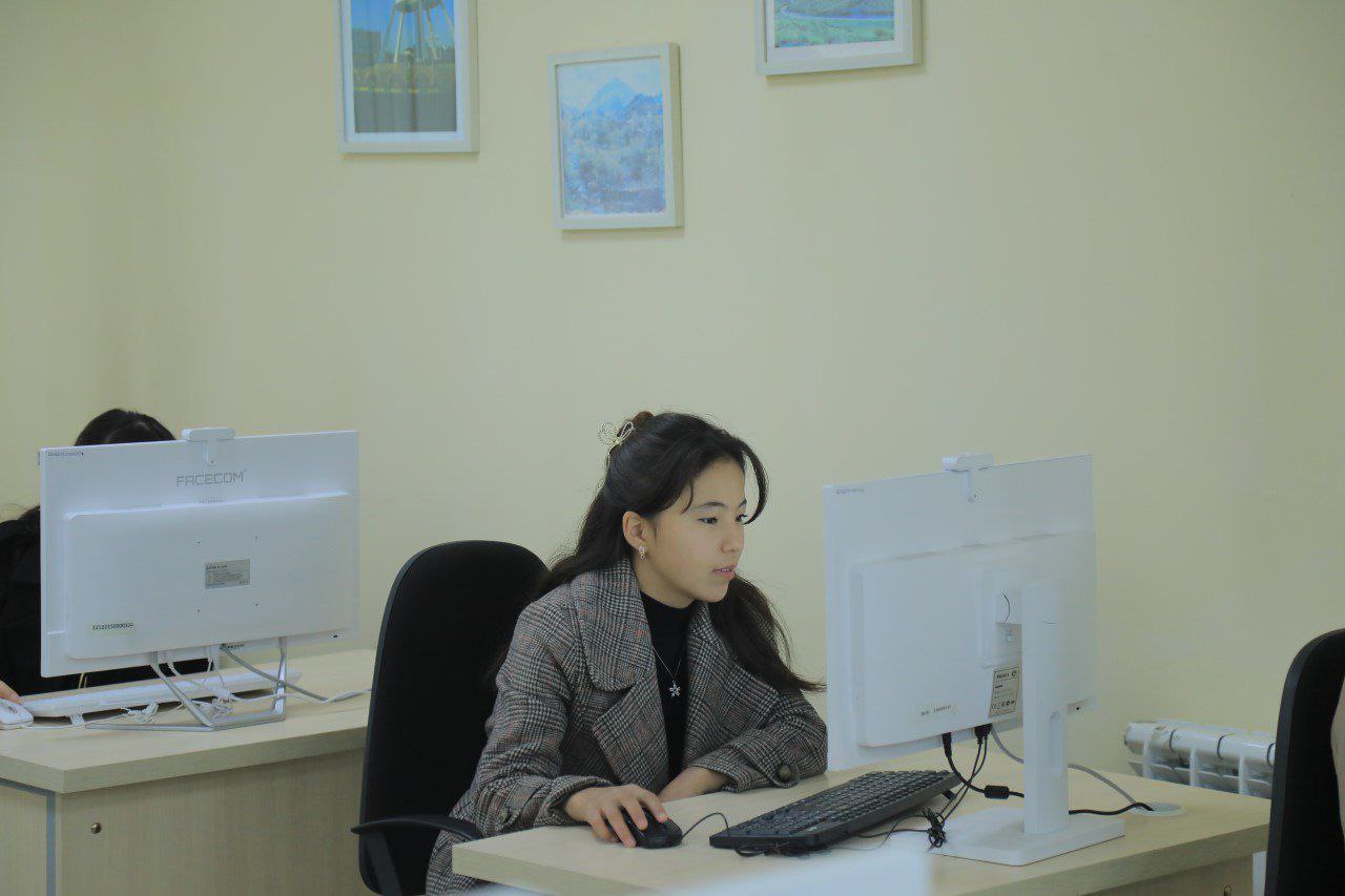 NamDPIda yakuniy nazorat imtihonlari davom etmoqda