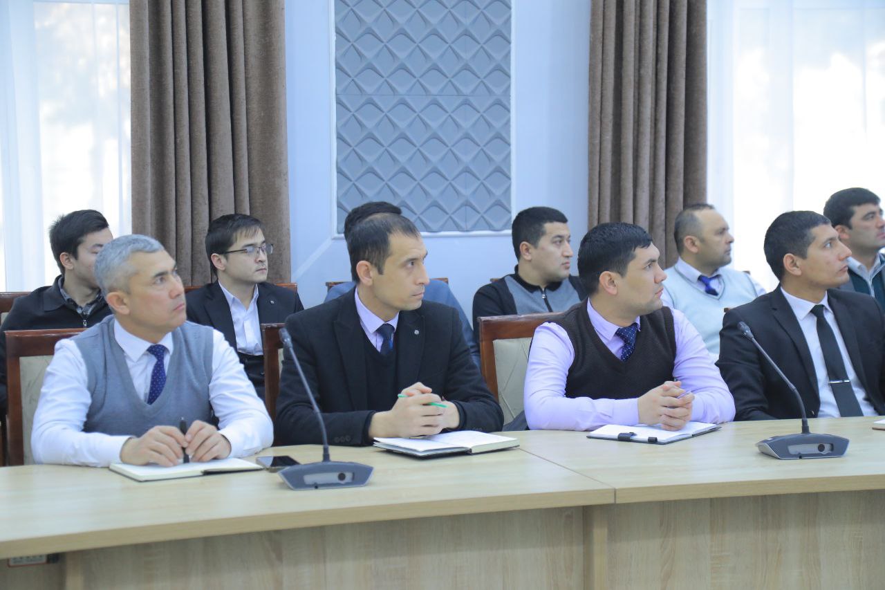 Namangan davlat pedagogika instituti rahbar va xodimlari hamda professor-oʻqituvchilari "Siyosiy-ma’rifat soati"da ishtirok etdi.