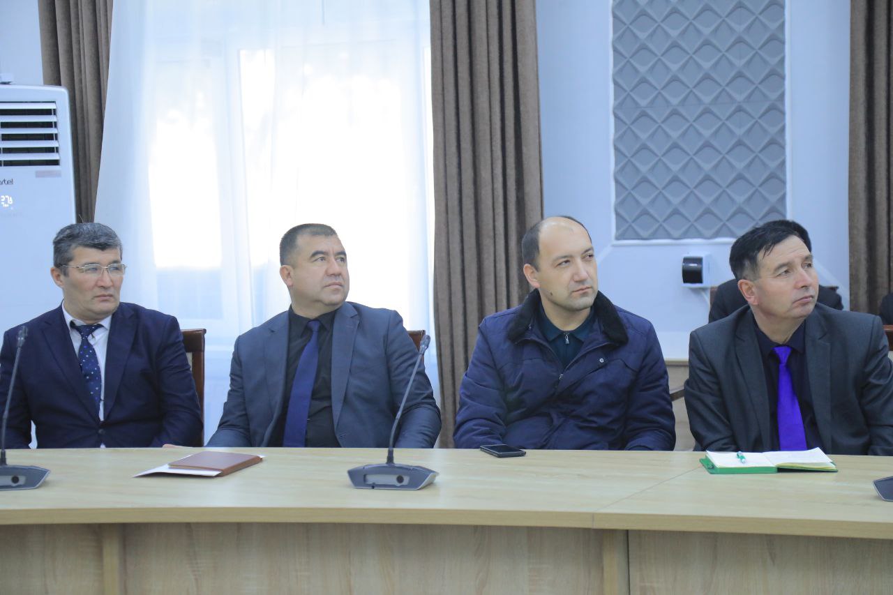 Namangan davlat pedagogika instituti rahbar va xodimlari hamda professor-oʻqituvchilari "Siyosiy-ma’rifat soati"da ishtirok etdi.