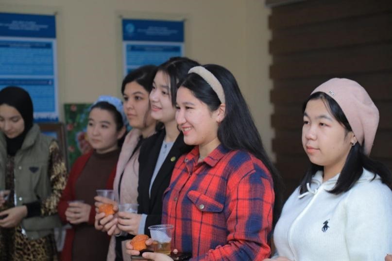 Olis hududlardan qaytgan bir guruh talabalar kutib olindi.