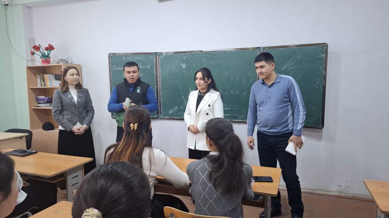 Mahalla faollari tomonidan talabalarga trening oʻtkazildi