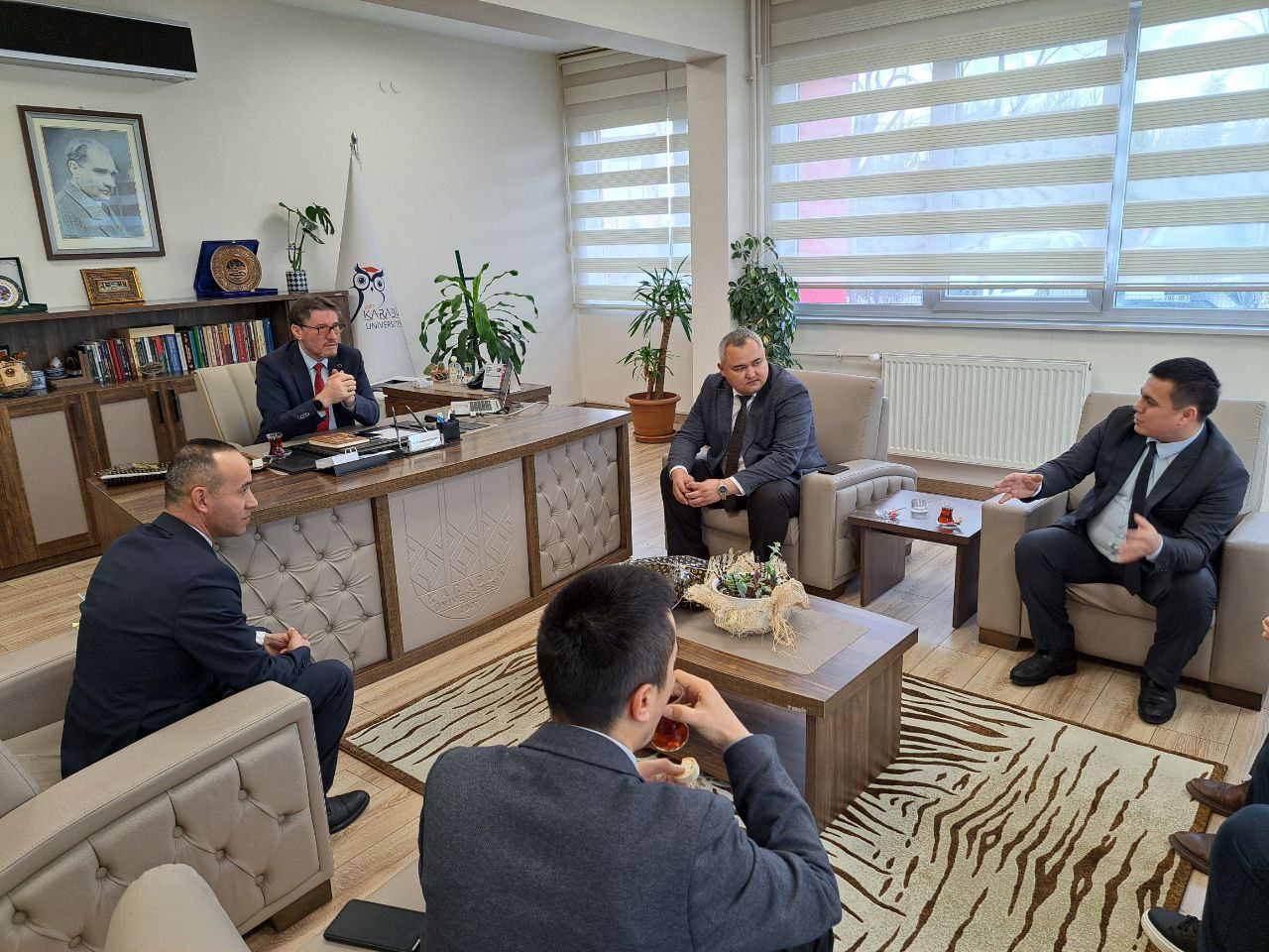 Namangan davlat pedagogika instituti delegatsiyasi ayni damda Turkiya davlatida boʻlib, Karabük universitetiga amaliy tashrif buyurishdi.