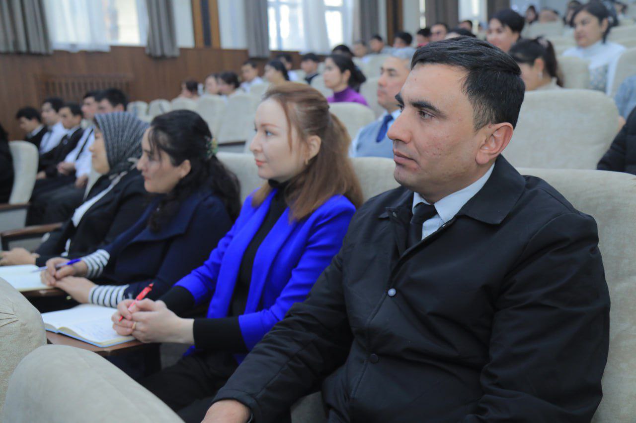 Rektordan noodatiy seminar