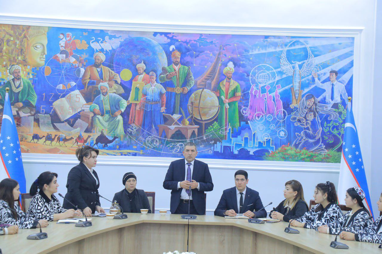 Talabalar bilan seminar