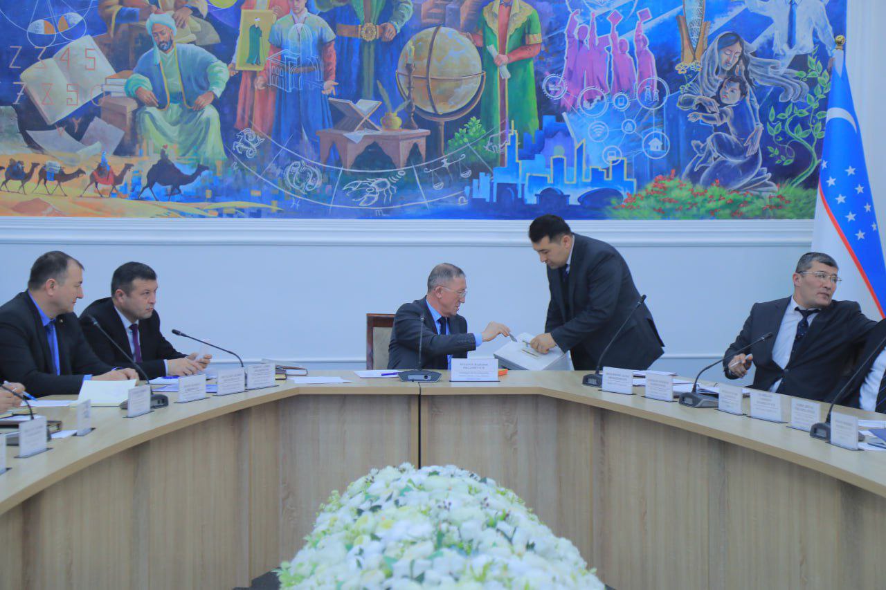 Namangan davlat pedagogika institutida oʻtkazilgan 7-sonli Kengash yigʻilishi doirasida kun tartibidagi quyidagi masalalar koʻrib chiqilib, kengash a'zolari bilan tahlil qilindi
