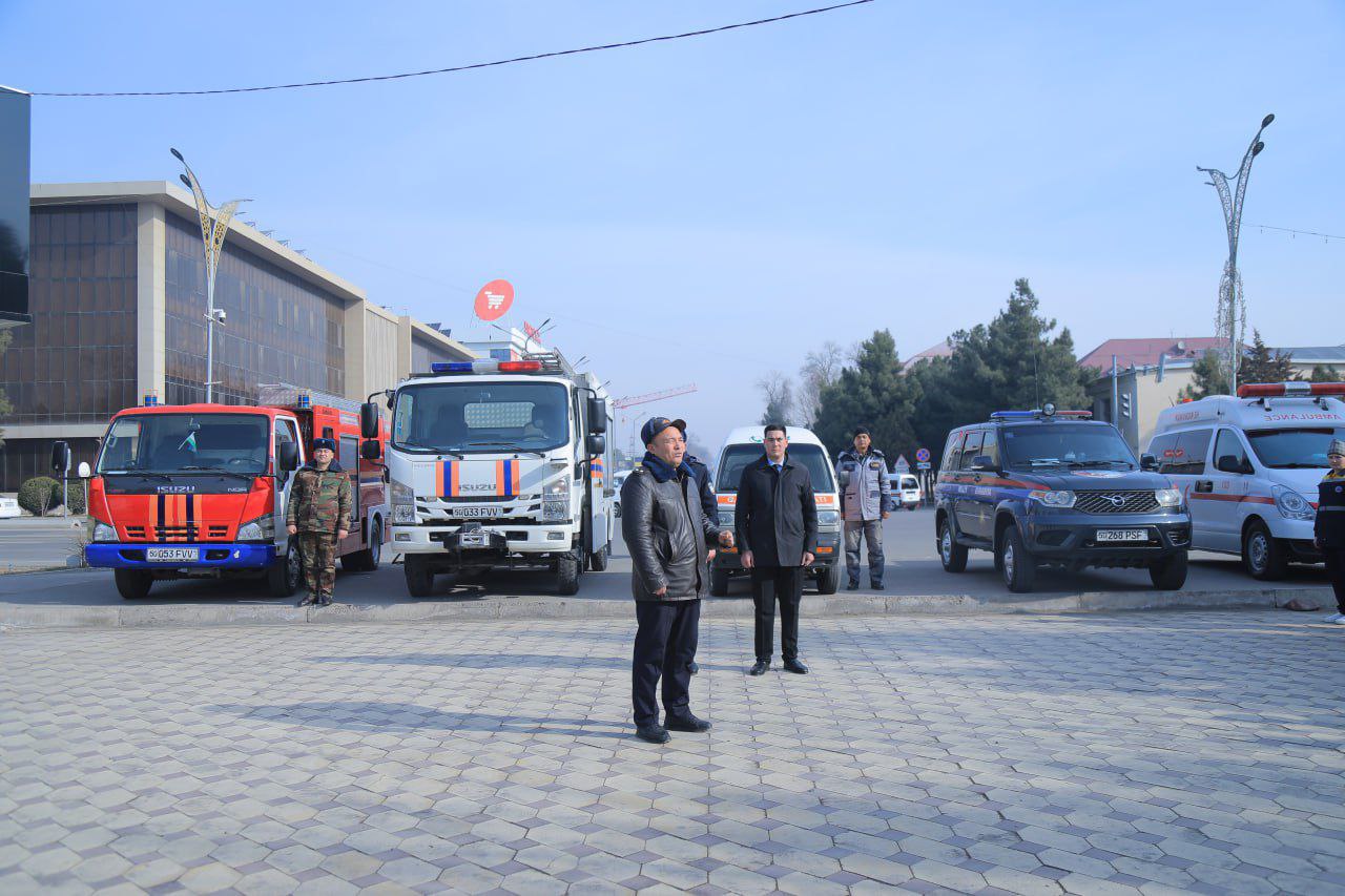Favqulodda vaziyatlar boshqarmasi shaxsiy tarkibi hamda tyutorlar tadbiri