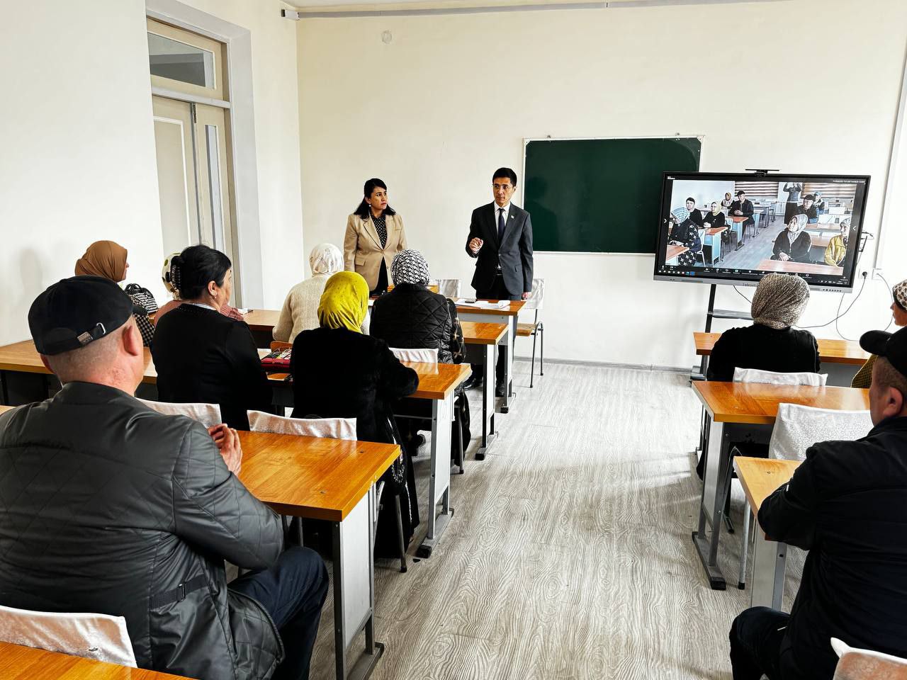 Ijtimoiy fanlar fakulteti talabalari ota-onalari uchun "Ota-onalari majlisi" tashkil etildi