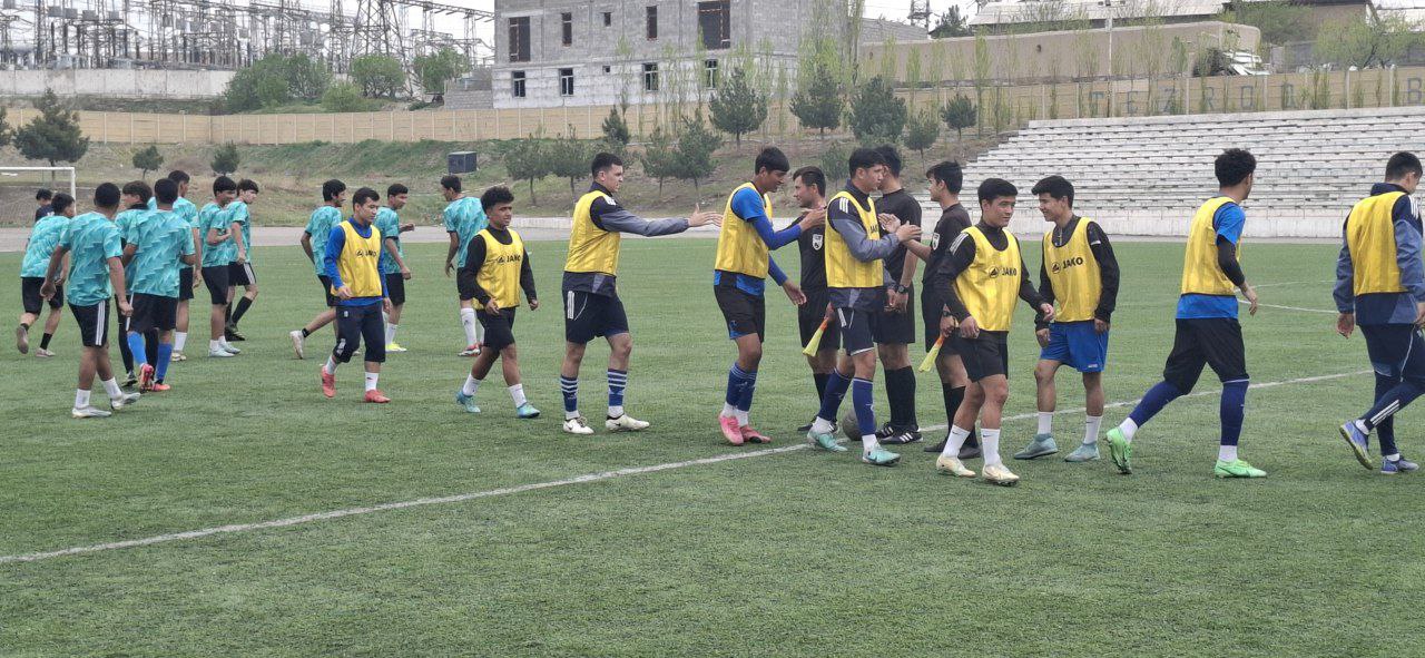 Namangan viloyatida Universiada — 2024 musobaqasi doirasida sportning futbol turi bo'yicha hududiy final bosqichi boʻlib oʻtdi.