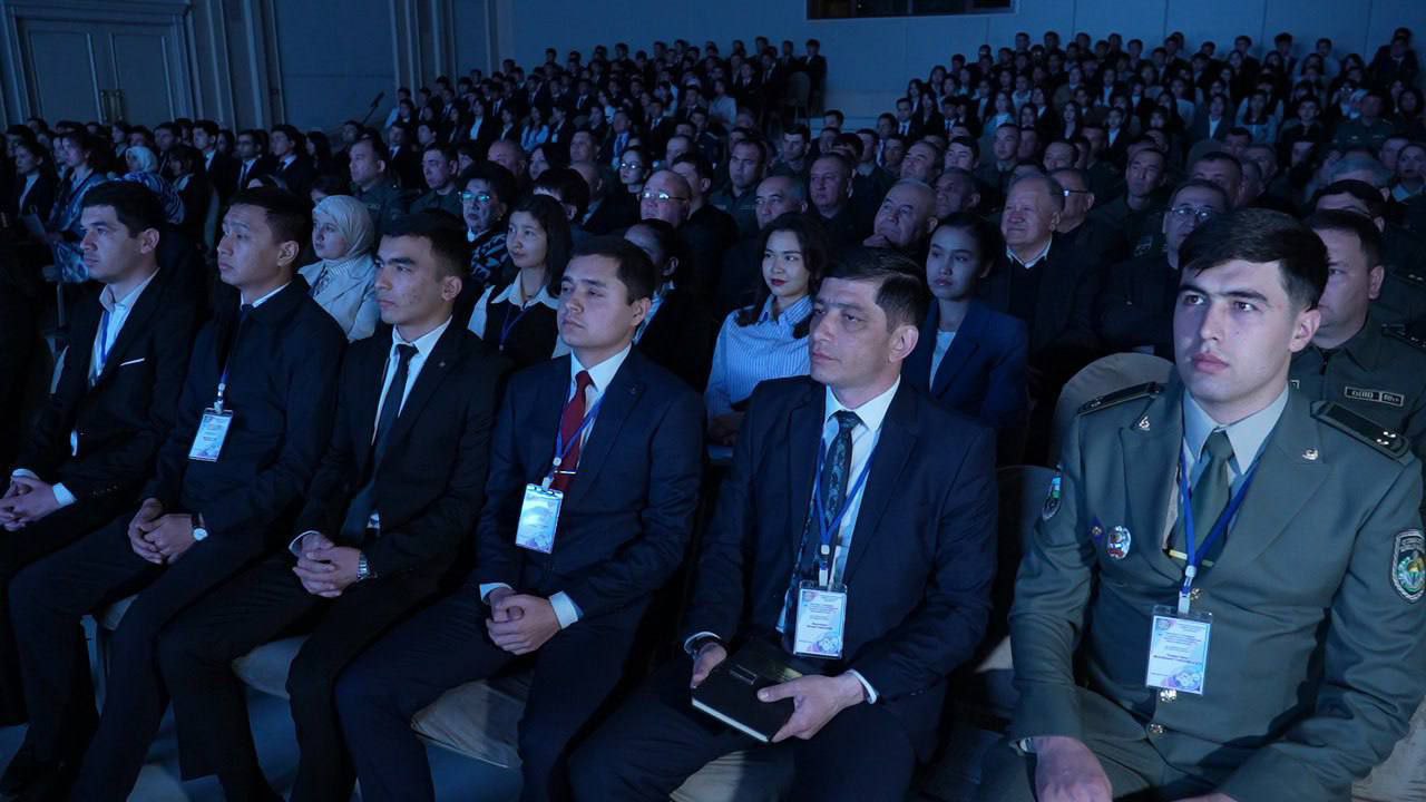 NamDPI talabasi respublika talabalar ilmiy amaliy anjumanida ishtirok etdi