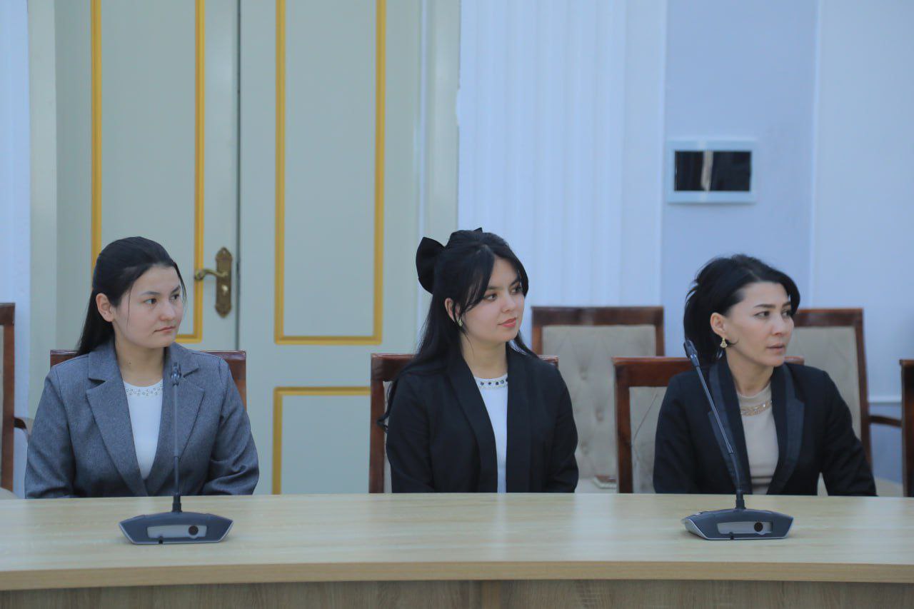 NamDPI rektori iqtidorli talablar bilan uchrashdi