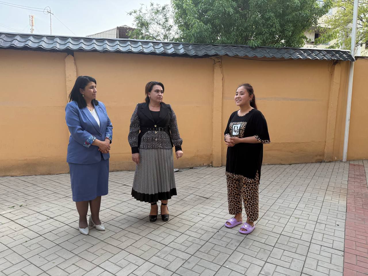 Ijarada istiqomat qiluvchi talabalar holidan xabar olindi.