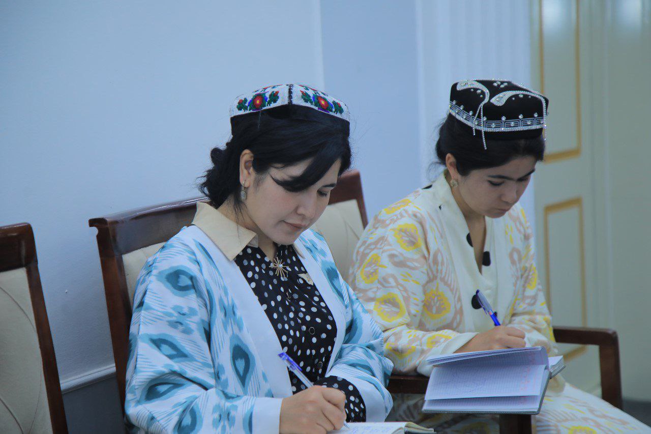 NamDPI rahbar va xodimlari hamda professor-oʻqituvchilari "Siyosiy-ma’rifat soati"da ishtirok etdi.