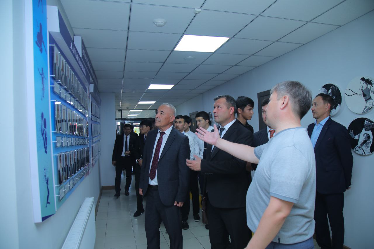 NamDPI delegatsiya a'zolari "Balashaq" akademiyasida