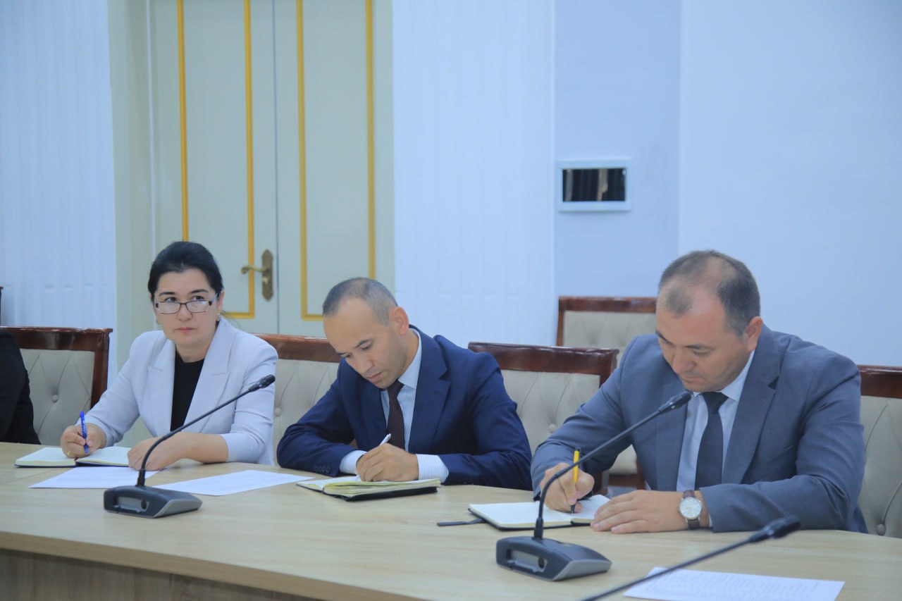 Institutda “Pedagogik ta’lim va tarbiya innovatsion klasteri Markazi” hamda “O‘quv, ilmiy-texnik Kengash” faoliyati takomillashtiriladi