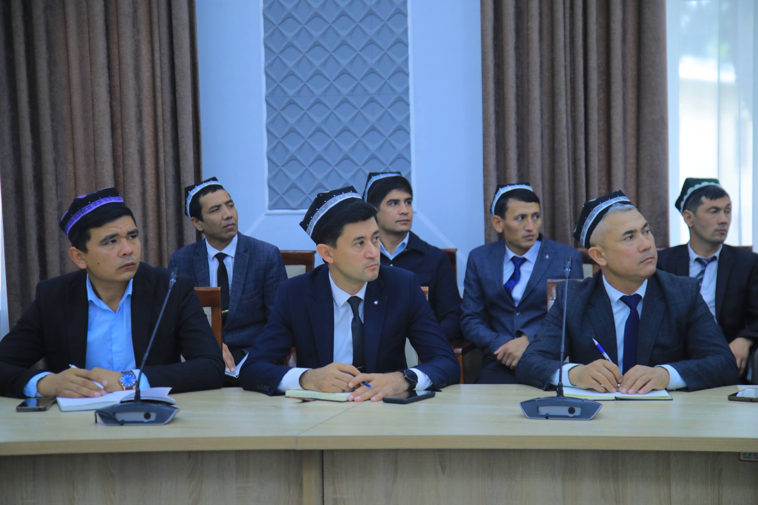 NamDPI rahbar va xodimlari hamda professor-oʻqituvchilari navbatdagi "Siyosiy-ma’rifat soati"da ishtirok etdi.
