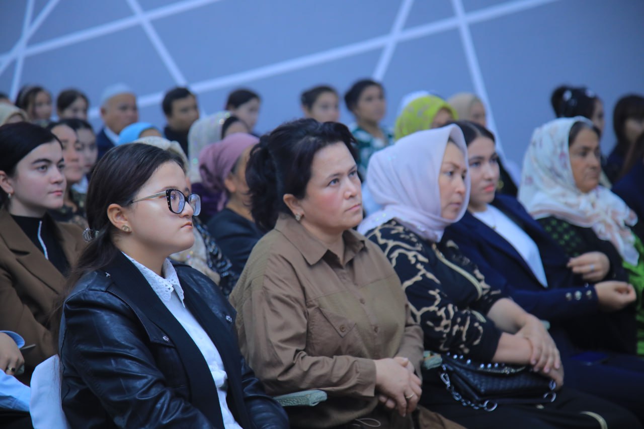 Ota-onalar bilan uchrashuv: hamkorlik va mas’uliyat yo‘lida