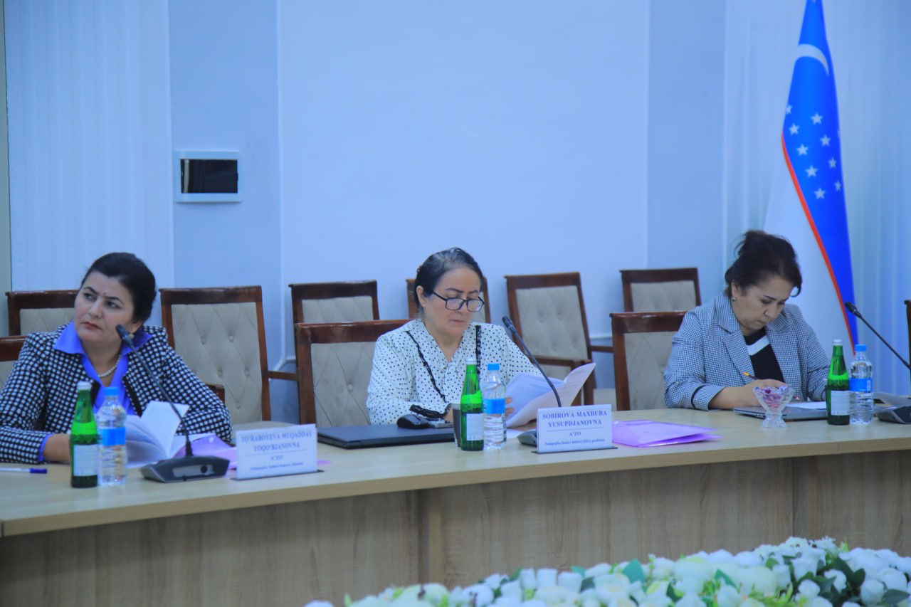 Namangan davlat pedagogika institutida navbatdagi Ilmiy seminar muhokamasi o'tkazildi.