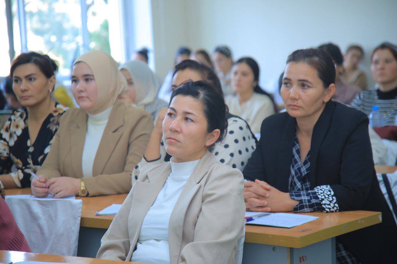 Talabalar bilan ochiq muloqot