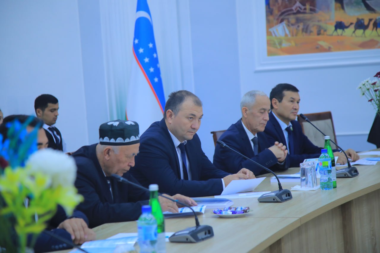 Atrof-muhitni asrashning zamonaviy ta’limiy talqini, mintaqaviy xususiyatlari, muammo va amaliy yechimlari