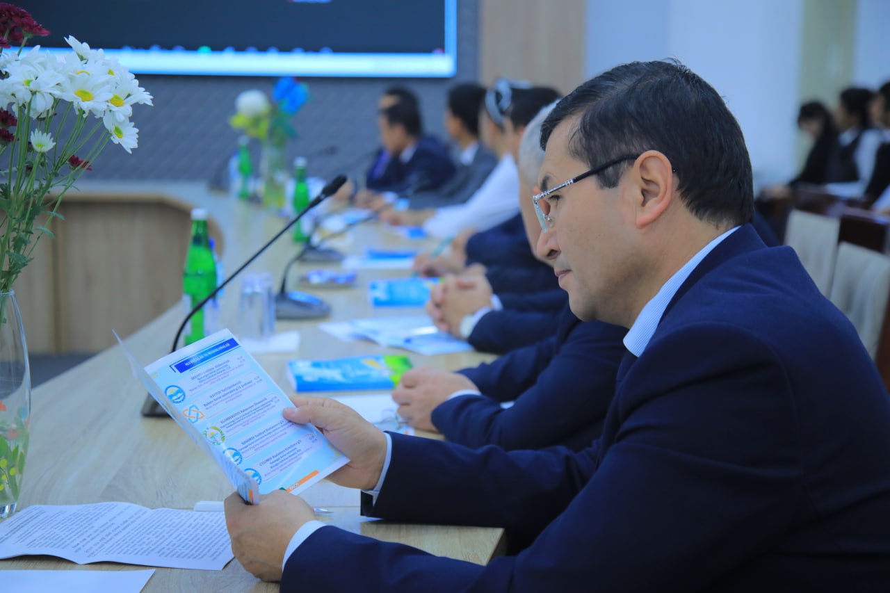 Atrof-muhitni asrashning zamonaviy ta’limiy talqini, mintaqaviy xususiyatlari, muammo va amaliy yechimlari