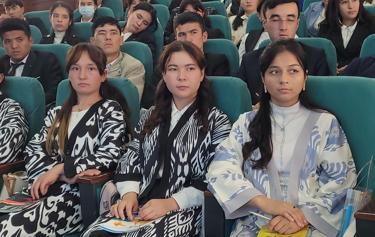 “Ma’rifat darslari” – Ona tilimizga ehtirom ruhi bilan