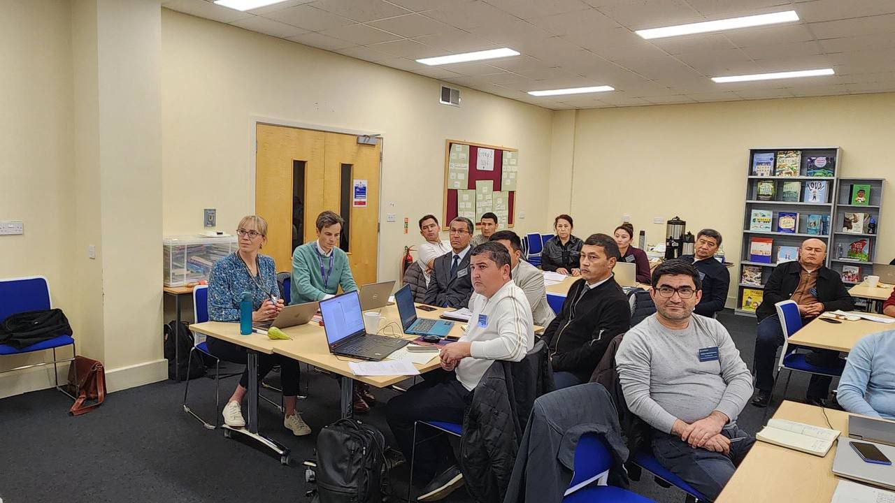 Dunyoga yoʻl: NamDPI professor-oʻqituvchilari Kembrij universitetida