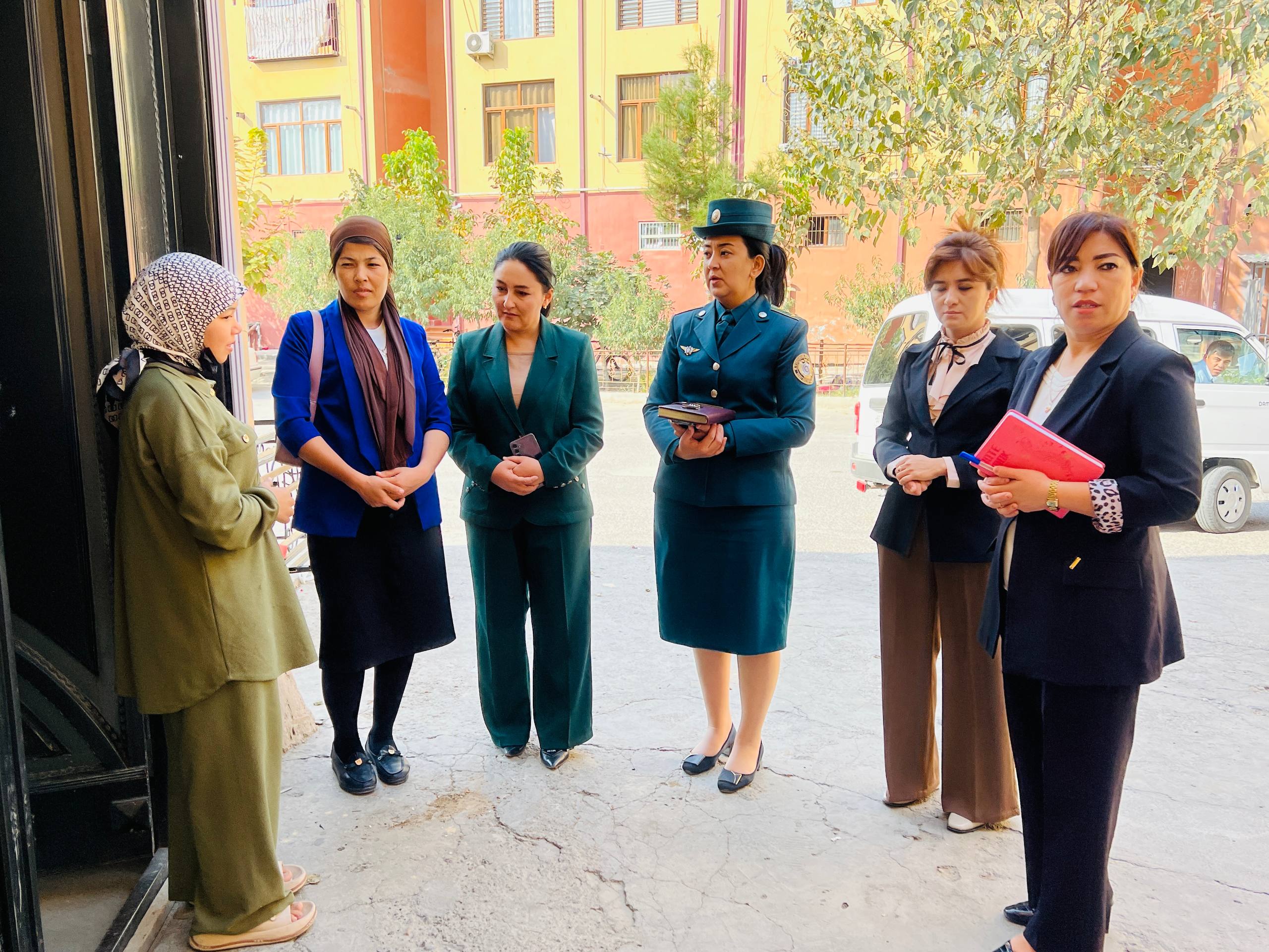 Talaba qizlar yashash sharoitlari o‘rganildi