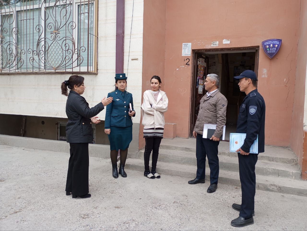 Namangan davlat pedagogika institutida Namangan viloyati Favqulodda vaziyatlar boshqarmasi hamkorligida yong‘in, chaqnash va is gazidan zaharlanishning oldini olish mavzulari yuzasidan profilaktik tadbir oʻtkazildi.