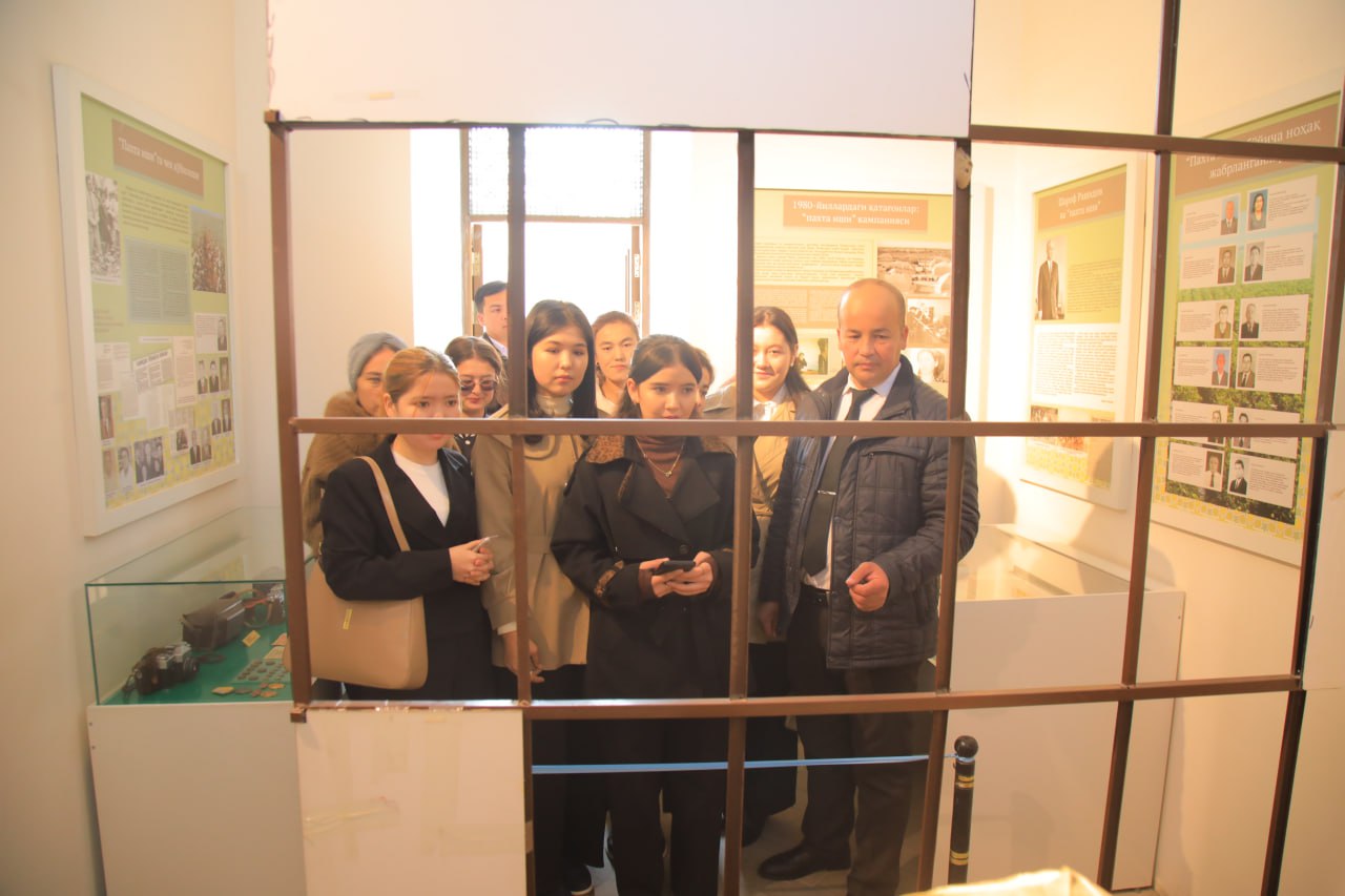 NamDPI talabalari Qatag'on qurbonlari muzeyida