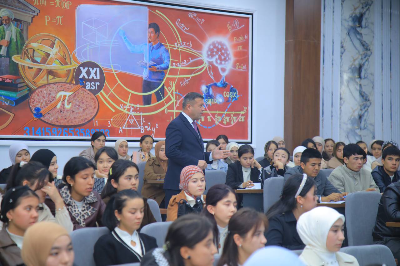 “KELAJAK SOATI” RUKNI OSTIDA “BAGʻRIKENGLIK” MAVZUSIDA “MA’RIFAT DARSI” O‘TKAZILDI