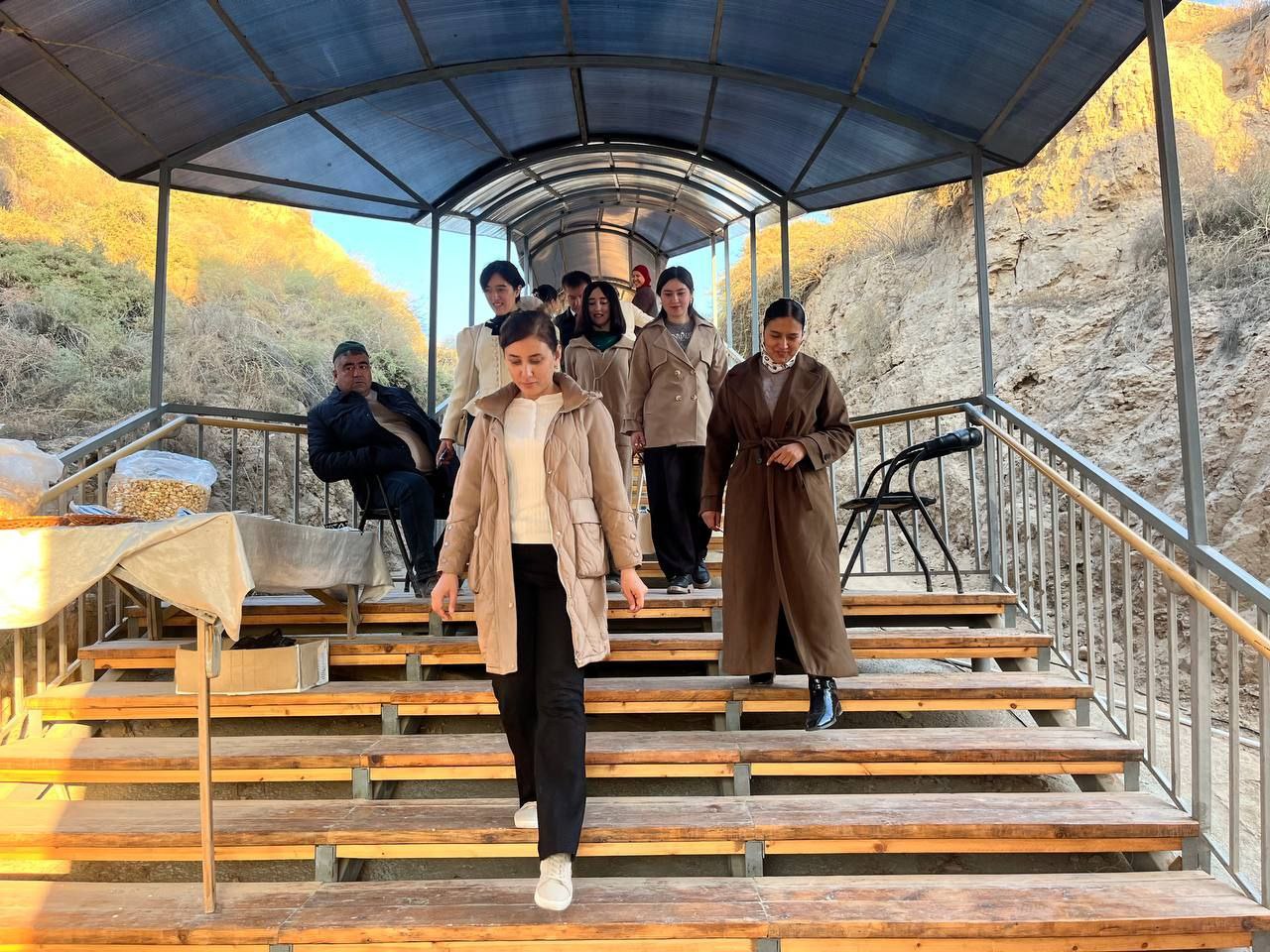 Axsikent tarixiga sayohat: Talabalar uchun unutilmas dars