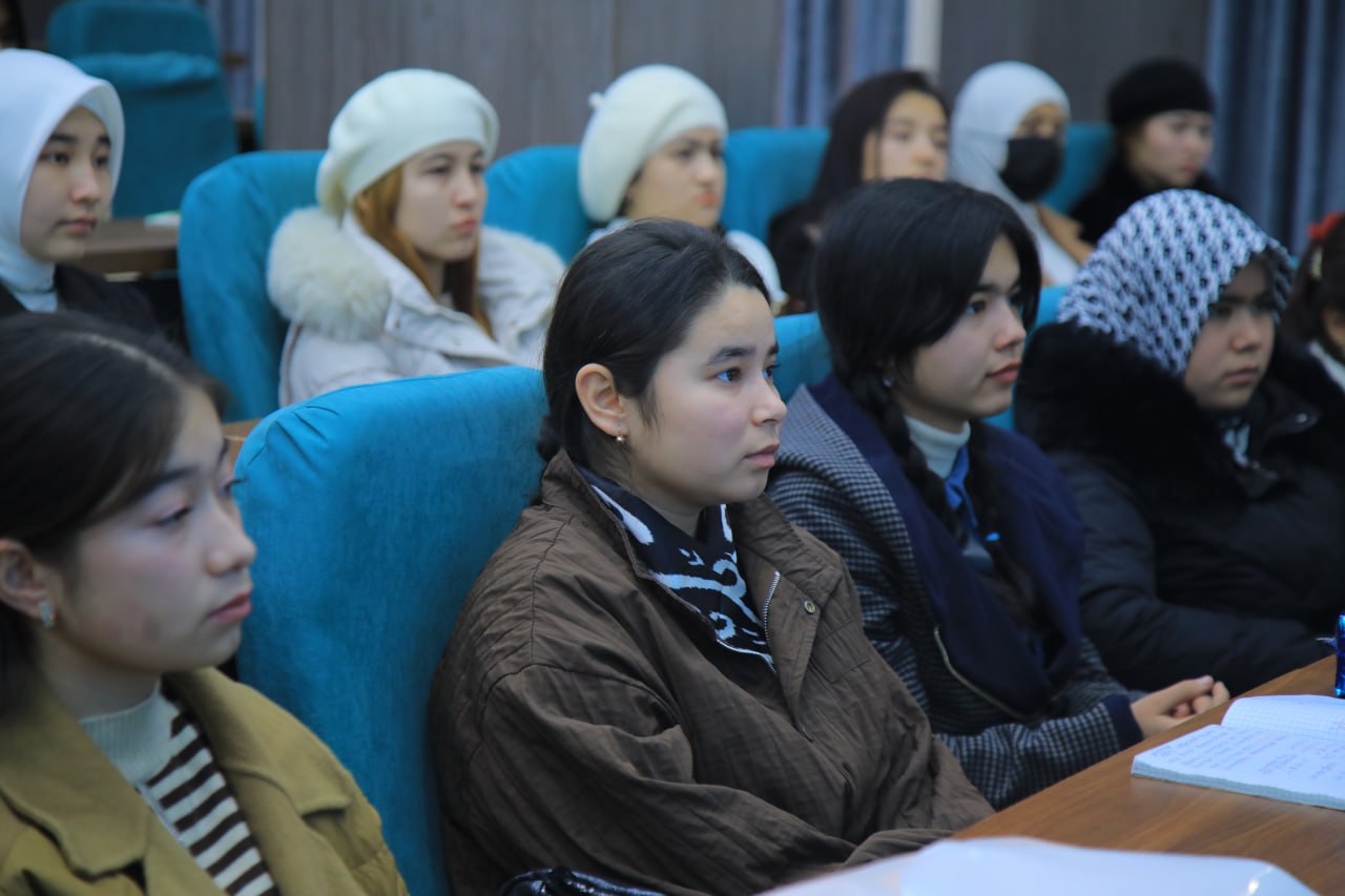 “KELAJAK SOATI” RUKNI DOIRASIDA “BIZ ZO‘RAVONLIKKA QARSHIMIZ” MAVZUSIDA “MA’RIFAT DARSI” O‘TKAZILDI