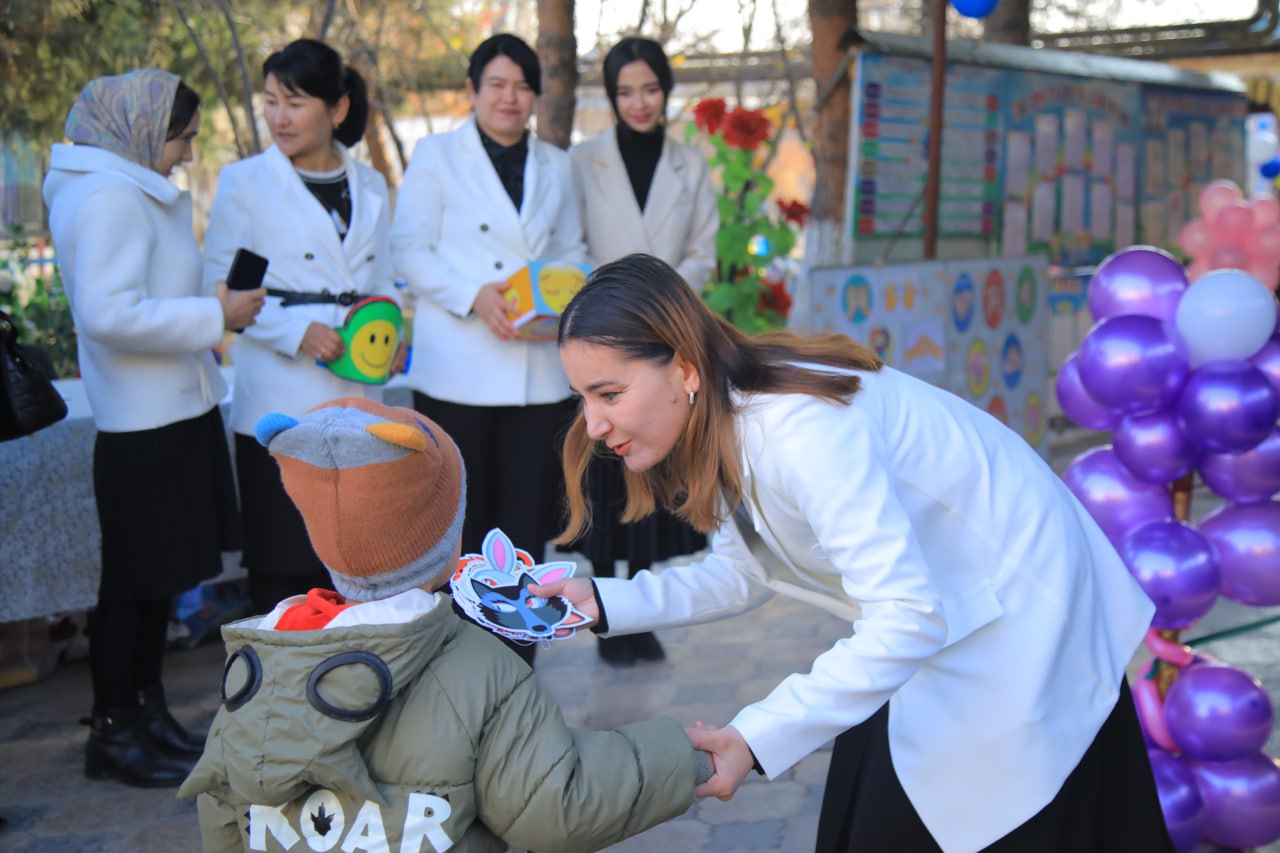 BOLA MARKAZDA — TA'LIM HAMKORLIKDA