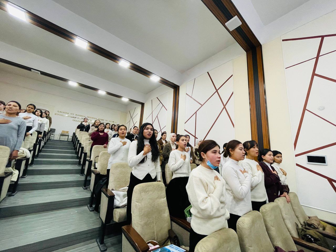 MADHIYA — VATANPARVARLIK VA BIRLIK TIMSOLI!