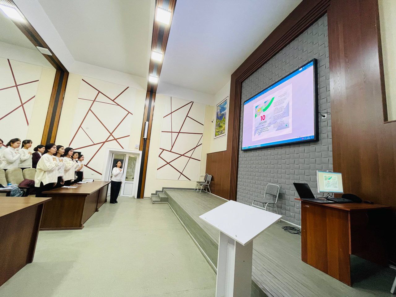 MADHIYA — VATANPARVARLIK VA BIRLIK TIMSOLI!