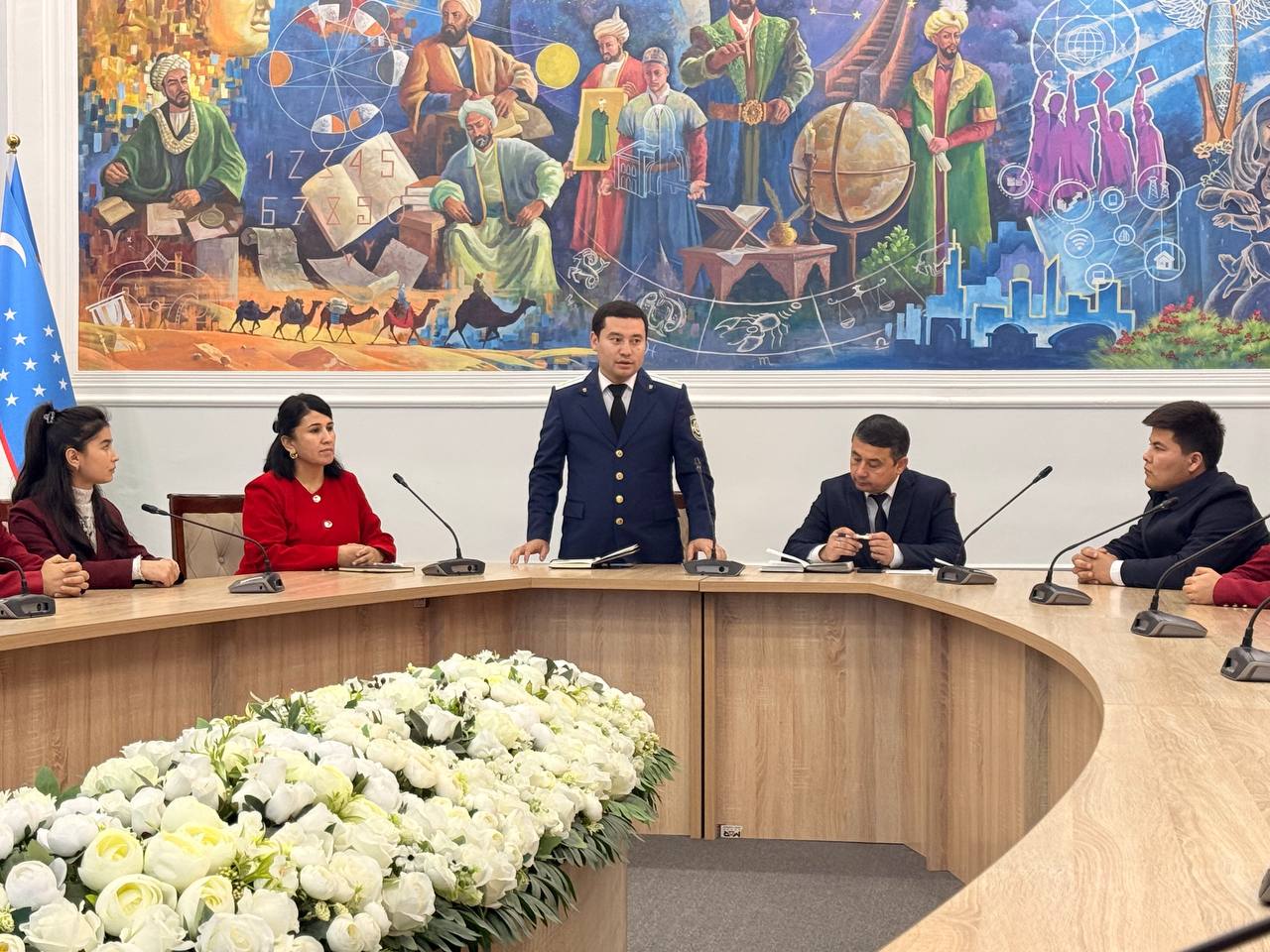 8 dekabr — O‘zbekiston Respublikasi  Konstitutsiyasi qabul qilingan kun