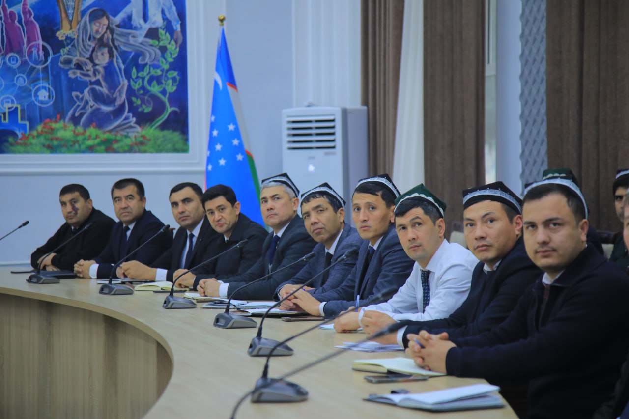 Namangan davlat pedagogika instituti rahbar va xodimlari hamda professor-oʻqituvchilari navbatdagi "Siyosiy-ma’rifat soati"da ishtirok etdi.