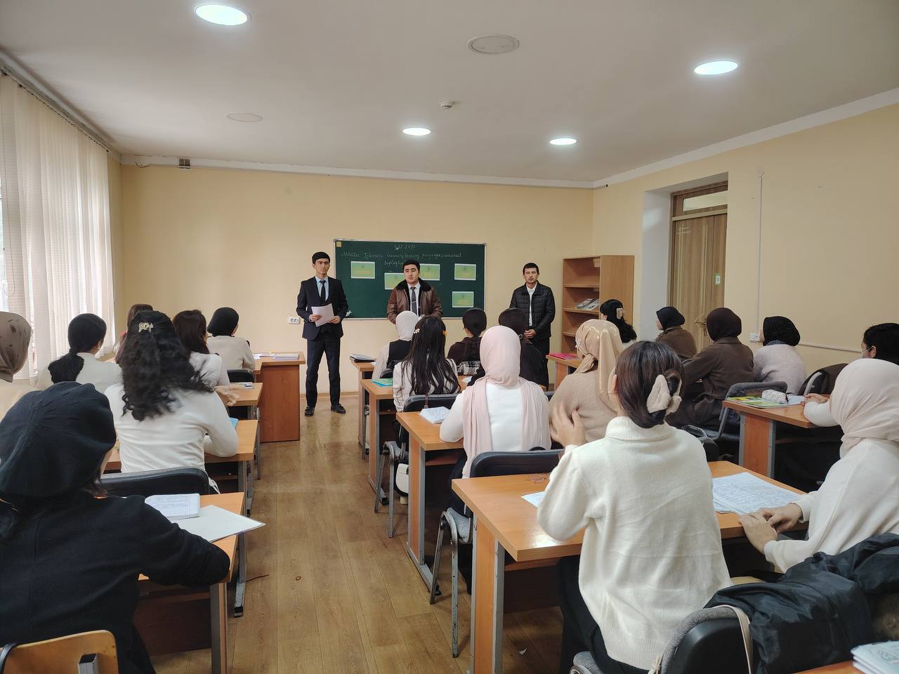 KONSTITUTSIYA — INSON QADRI, ERKINLIK VA ADOLATNING MUSTAHKAM KAFOLATI