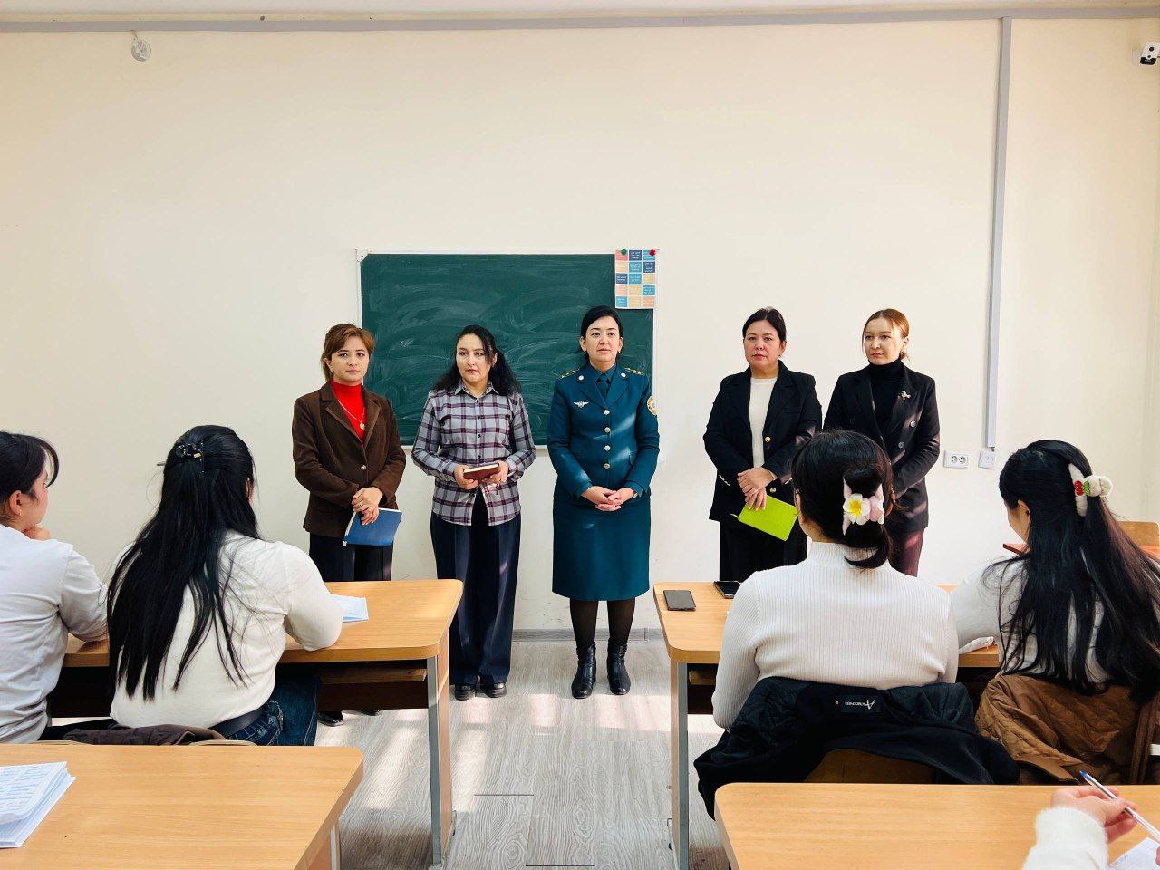 Talabalar bilan profilaktik tadbirlar davom etmoqda